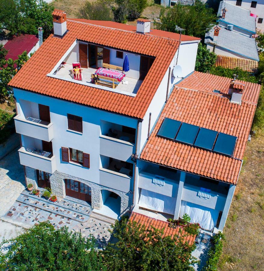 Apartments Cezar 빈쿠란 외부 사진